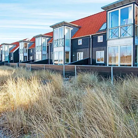 Holiday home Strandengen